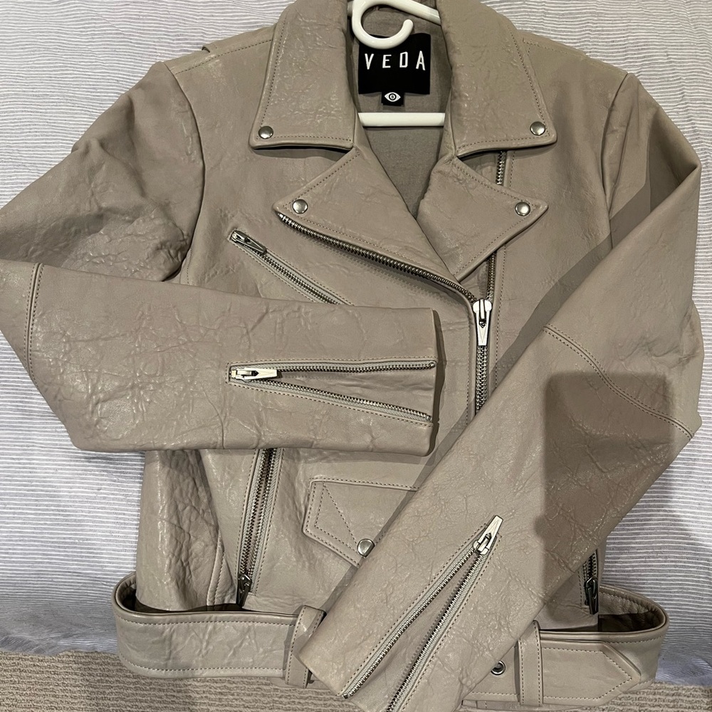❌SOLD❌Veda leather jacket